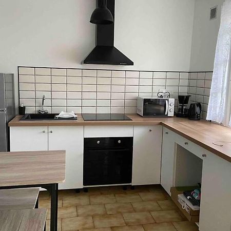Appartement Chaleureux Au Coeur D Un Village Classe Villebois-Lavalette Exterior foto